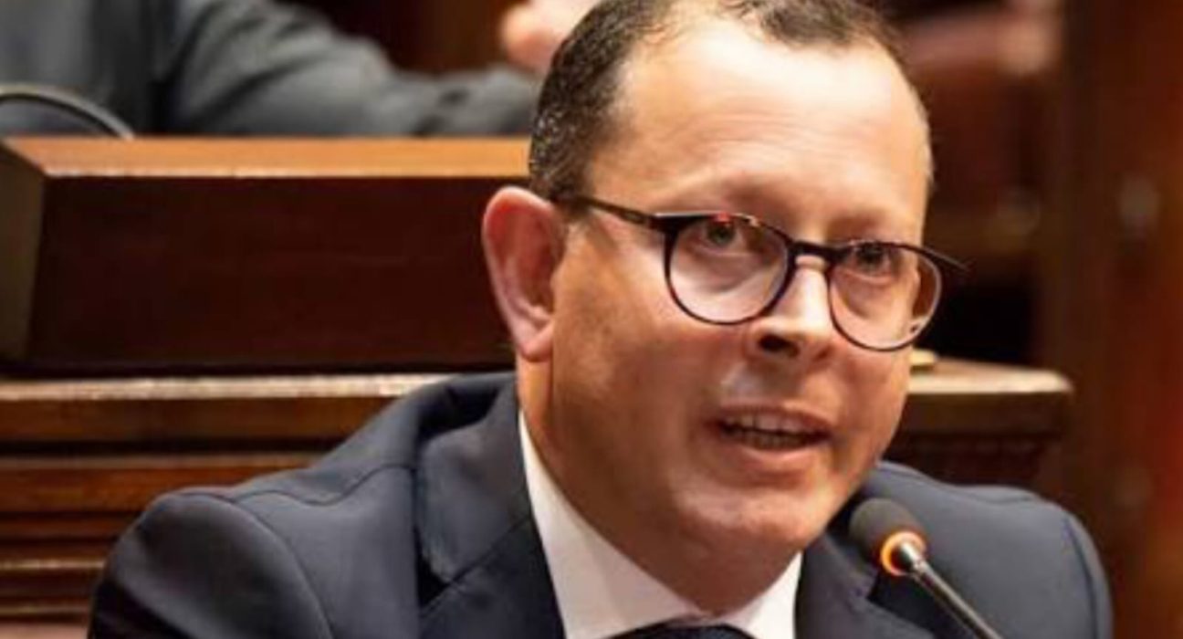 Alvaro Perrone: "lo primero que tenemos que hacer es escuchar"