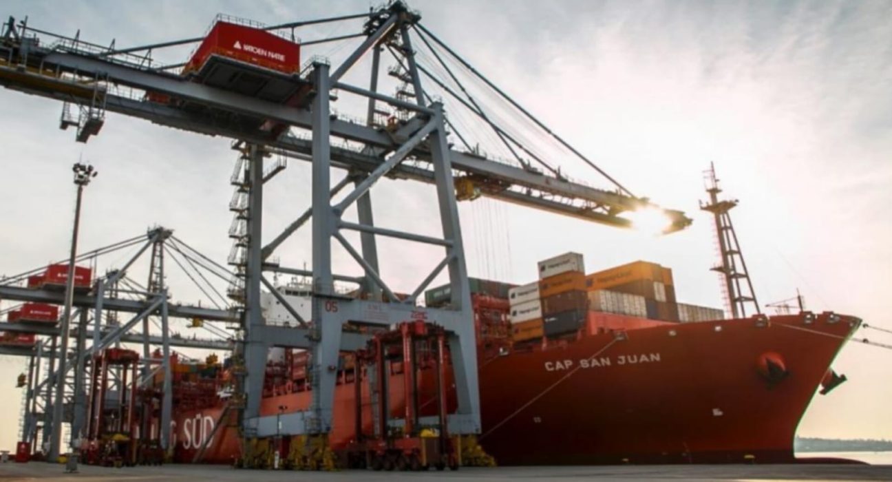 Poder Ejecutivo decretó "servicios mínimos" en la Terminal de Contenedores del Puerto de Montevideo