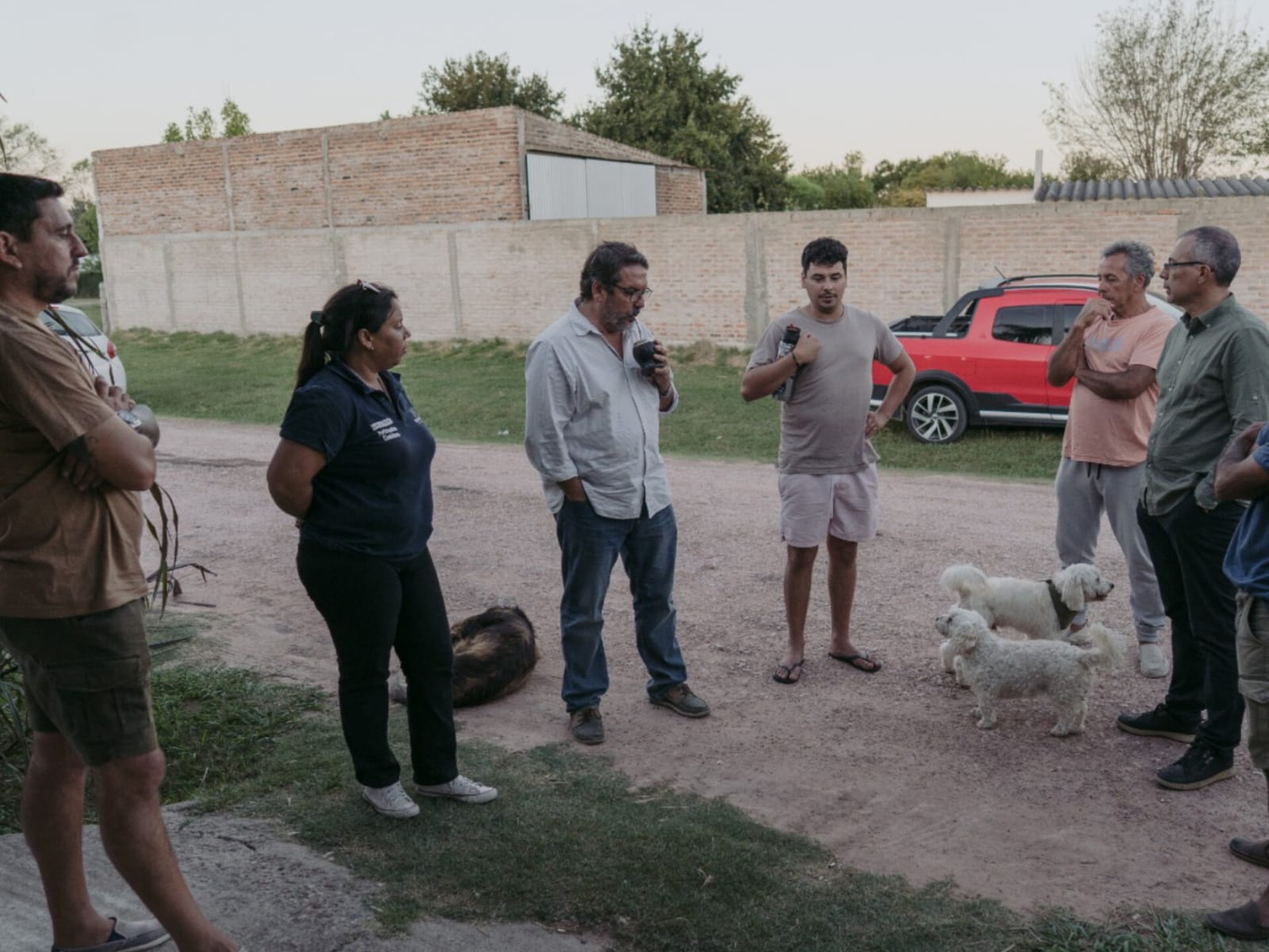 Se iniciaron los trabajos de mantenimiento del camino Paso de la Cruz - Menafra