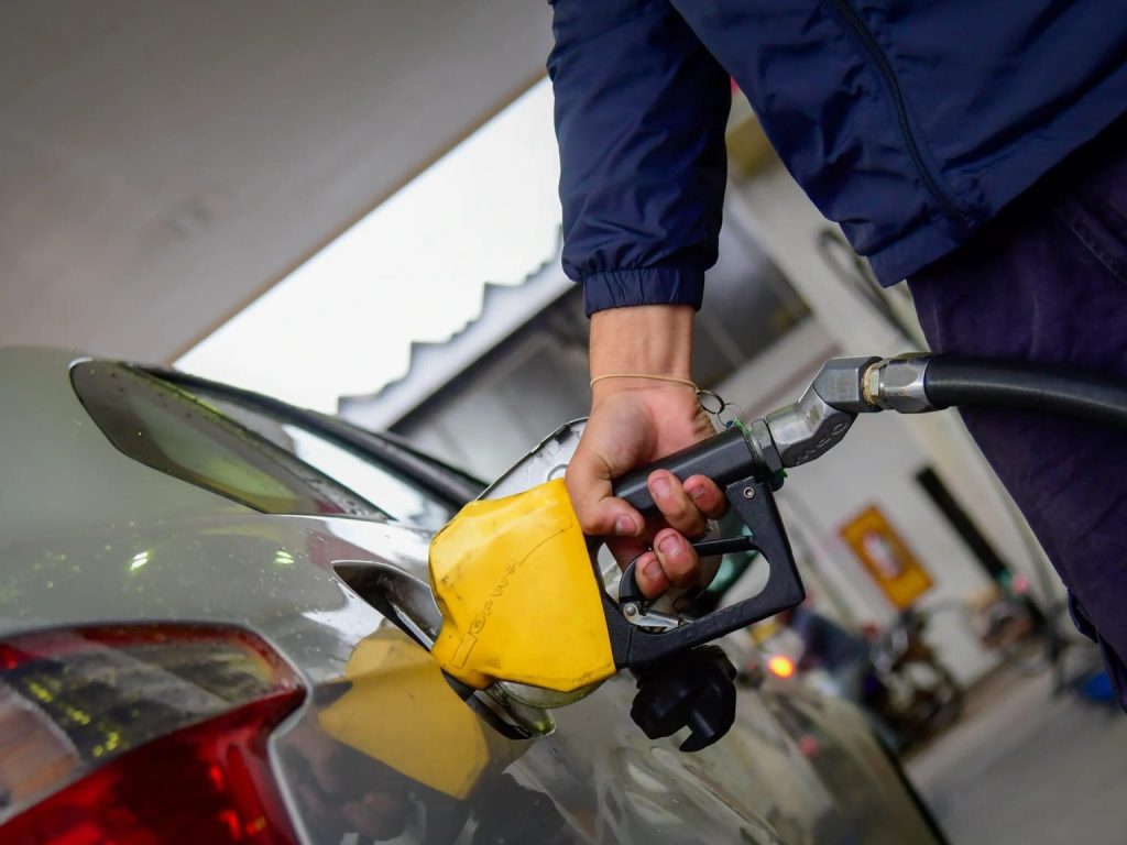 Se extiende el descuento de IMESI en combustibles en frontera