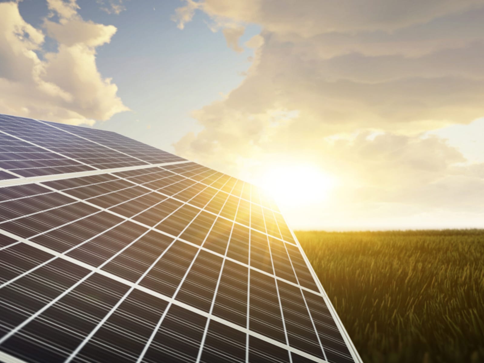 Gobierno convoca a pequeños ahorristas para invertir en nueva planta de energía solar