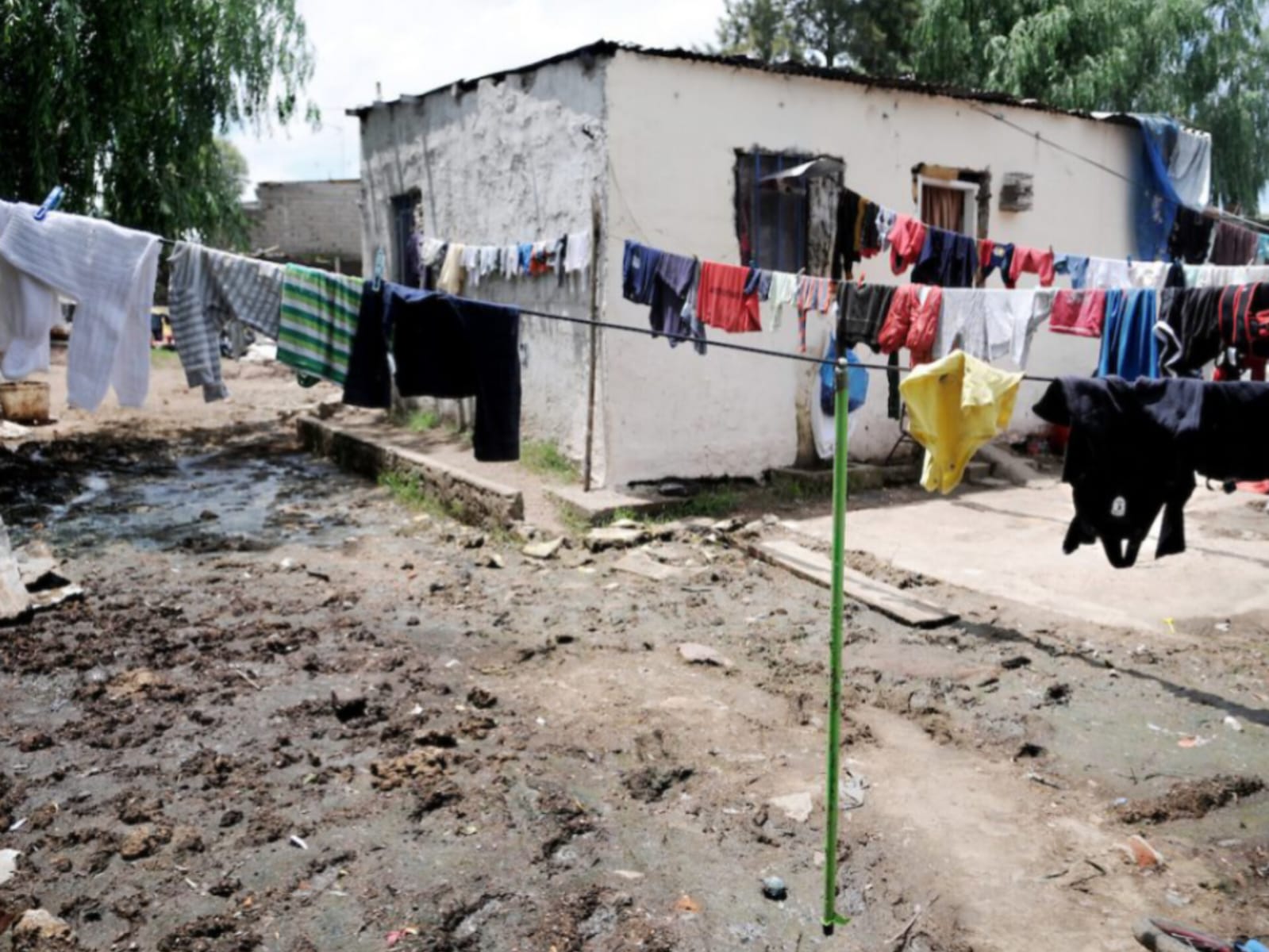 Pobreza Multidimensional: los uruguayos que enfrentan privaciones más allá del ingreso