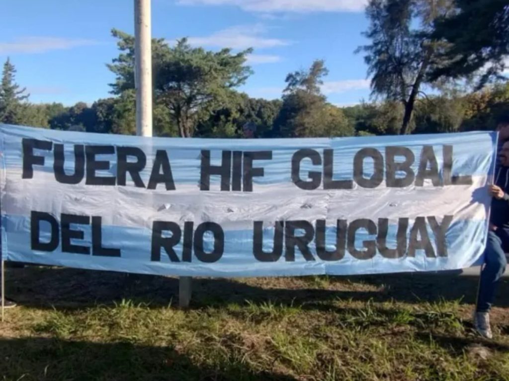 Movilización argentina contra la contaminación del río Uruguay